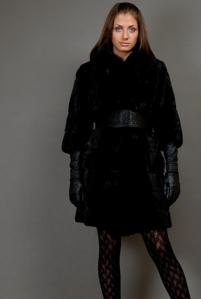 Норковая шуба - цвет натуральный черный