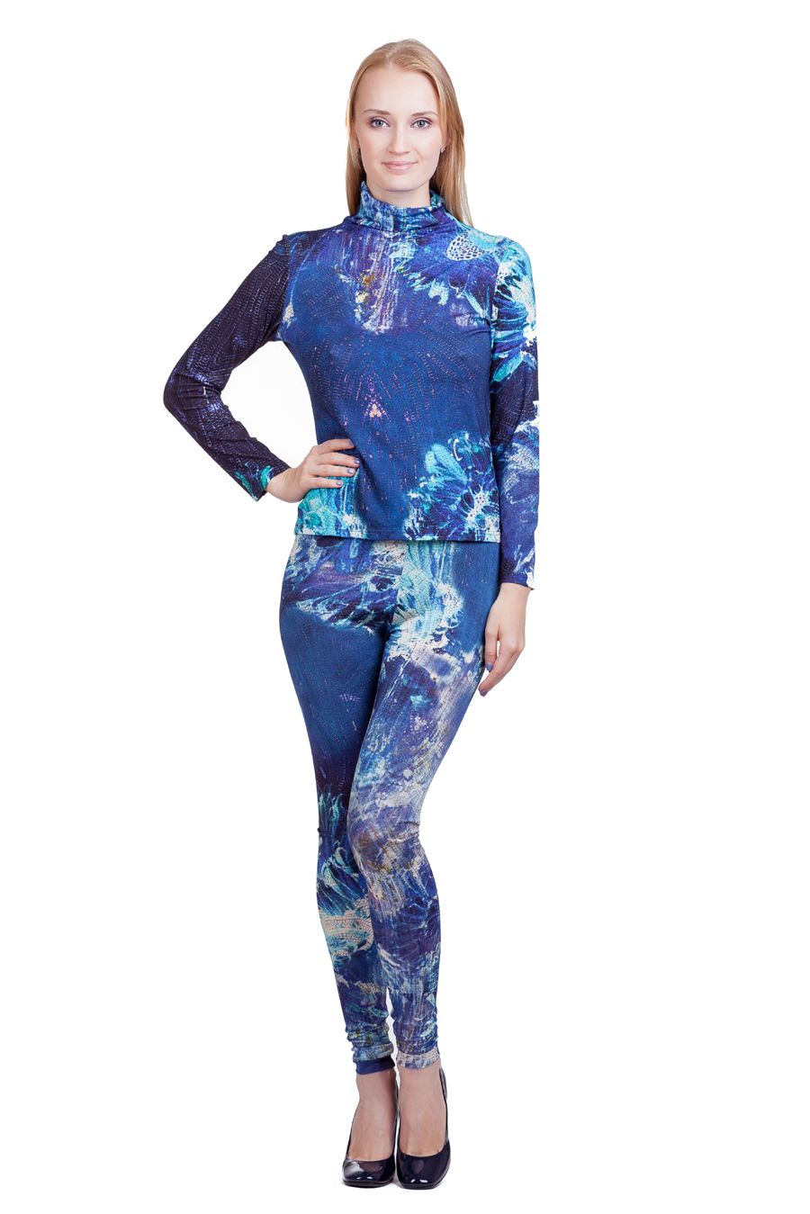 Блуза с эффектным абстрактным авторским принтом