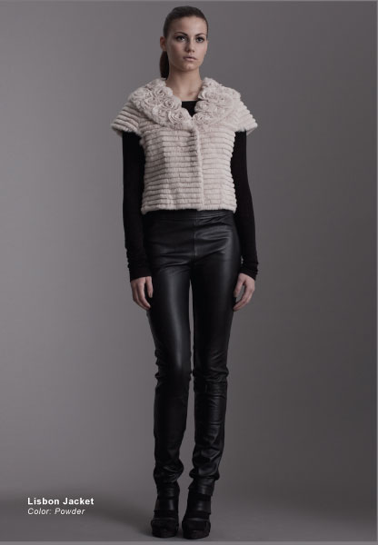 Восхитительный меховый жакет с розами от KayCee Copenhagen