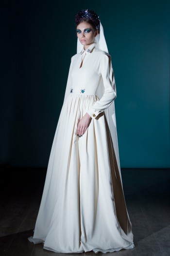 Эффектное вечернее платье "Белые ночи"