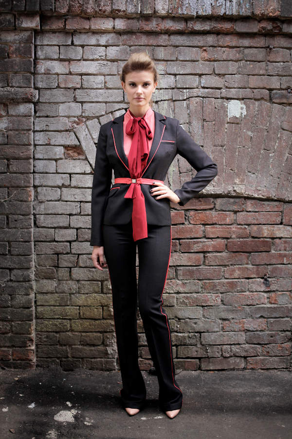 Пиджак с кожаной отделкой