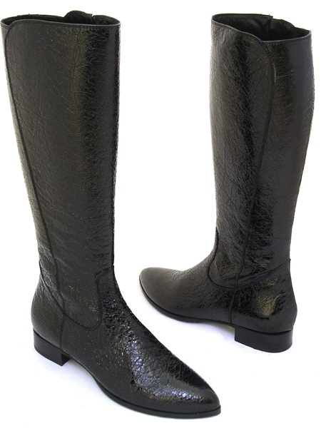 Сапоги демисезонные из жатого лака