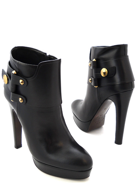Черные кожаные ультрамодные ботильоны в стиле милитари