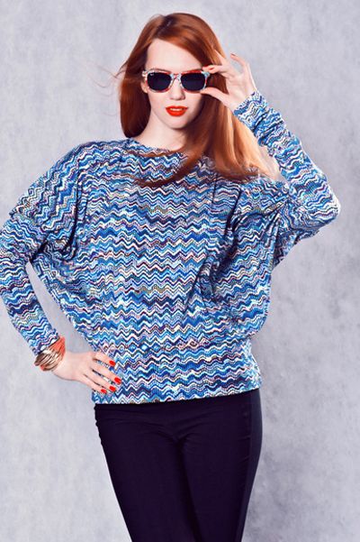 Блуза с геометрическим принтом и рукавами "летучая мышь"