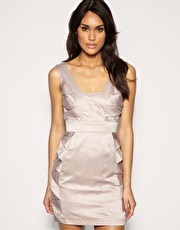 короткие платья вечерние 2010 фото