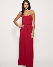 новые вечерние платья