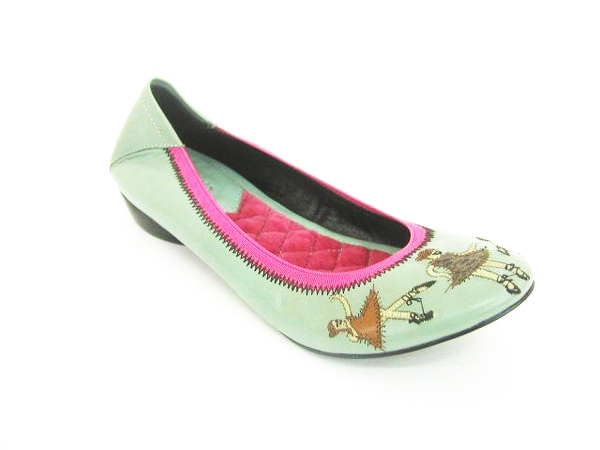 Балетки с аппликацией