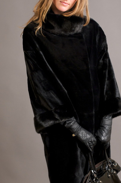 Пальто из щипанно-полированной норки