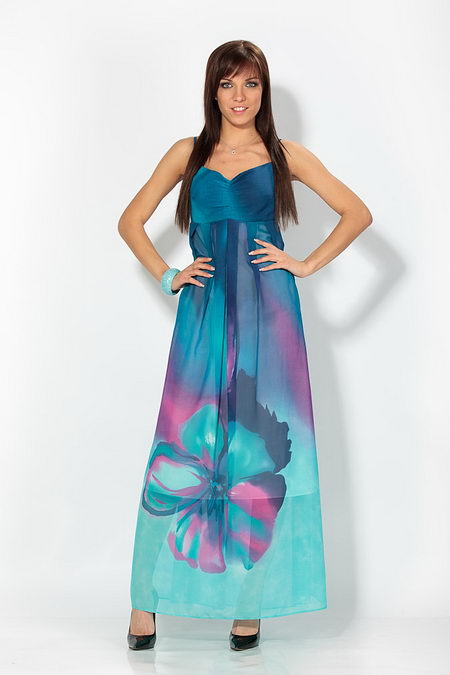 Потрясающий летний сарафан