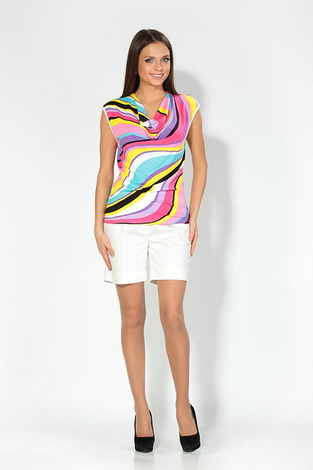 Радужная стильная блуза
