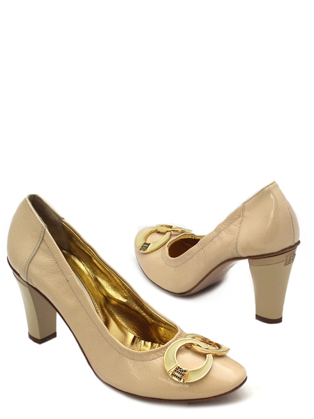 Женские туфли кожаные бежевые