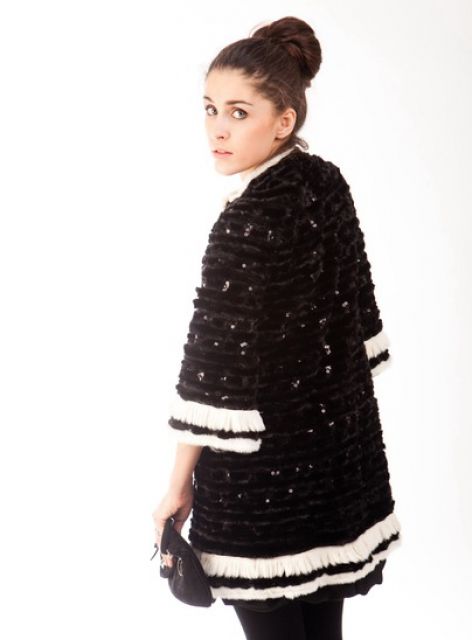 Чёрно-белый норковый жакет с пайетками