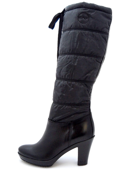 Осенние "дутые" сапоги на удобном каблуке