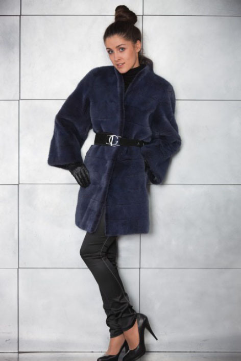 Пальто GUY LAROCHE из норки NEPTUNE