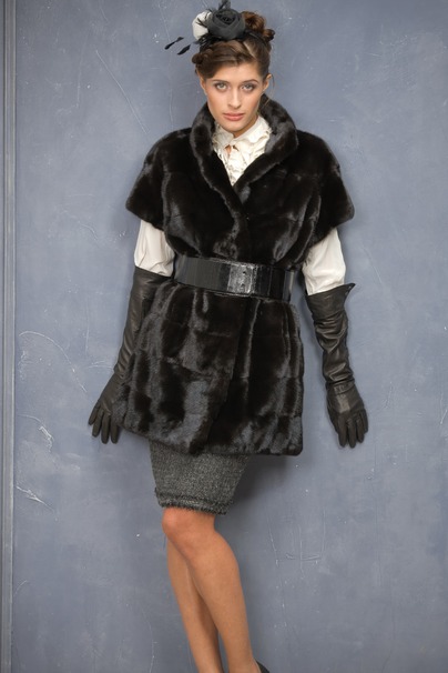 Меховой жилет Krizia из норки Scanblack