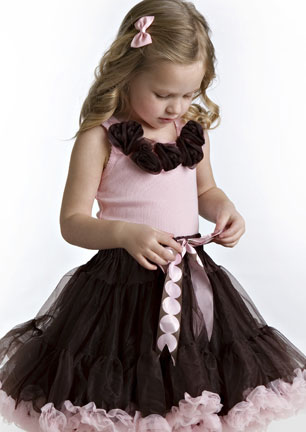 Пышная юбка коричневая с розовыми кружевами