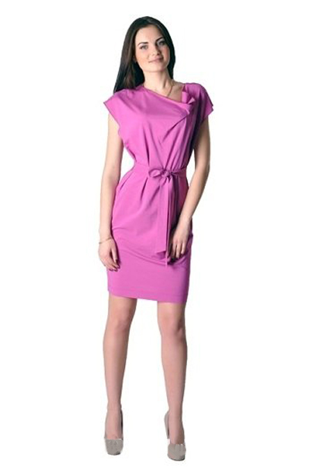 Яркое розовое коктейльное платье