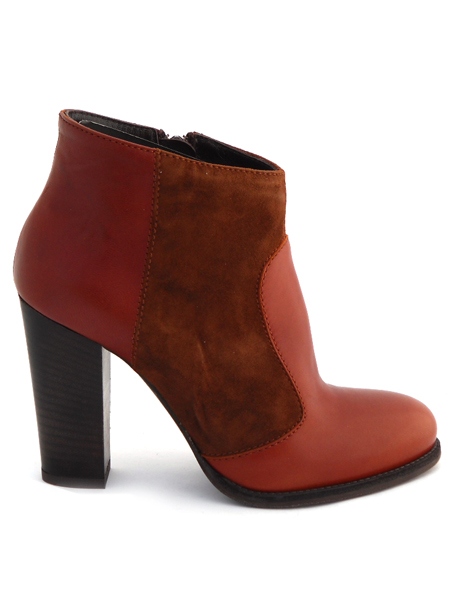 Ботильоны из замши и кожи кирпичного цвета
