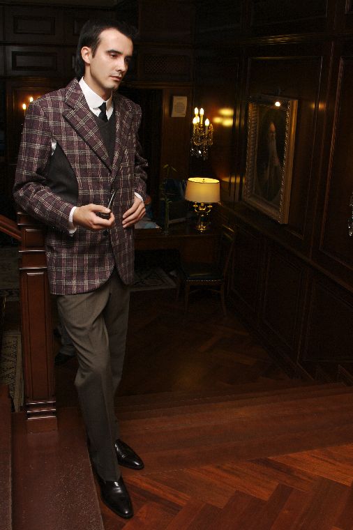 Пиджак бордо в клетку без бочка